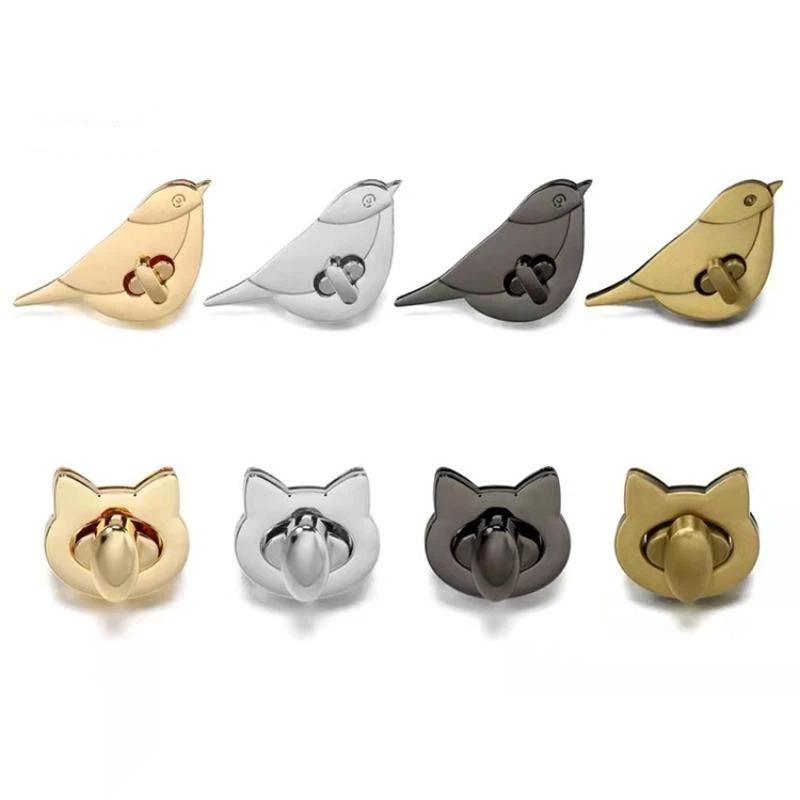 ۞ Cute Cat/Bird Clasp Locks Me - Leatherwork Hardware recension och pris