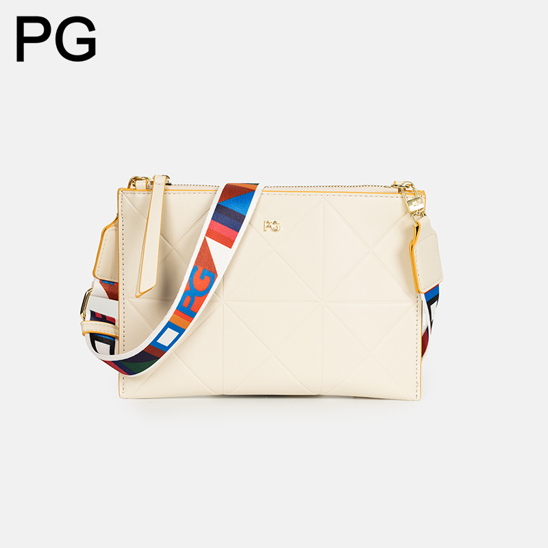 PG Diamond Quilted Crossbody B - Leatherwork Hardware recension och pris
